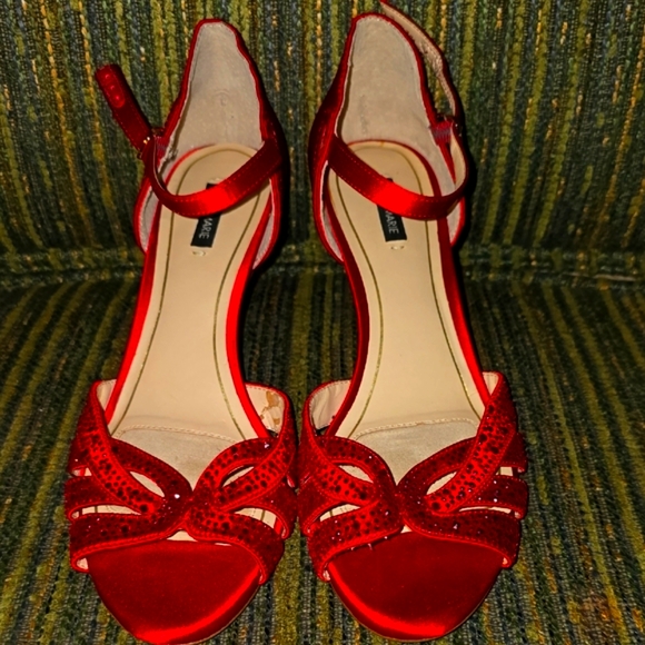 Alex Marie Shimmering Satin Red Heels - Picture 8 of 8